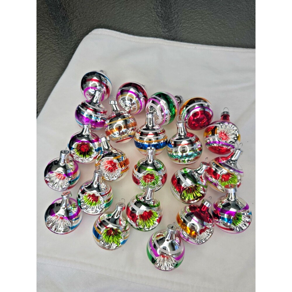 22 pc Kurt Adler - The Early Years - Mini Glass Reflector Ornaments 2" | Lot 2 - Picture 8 of 12